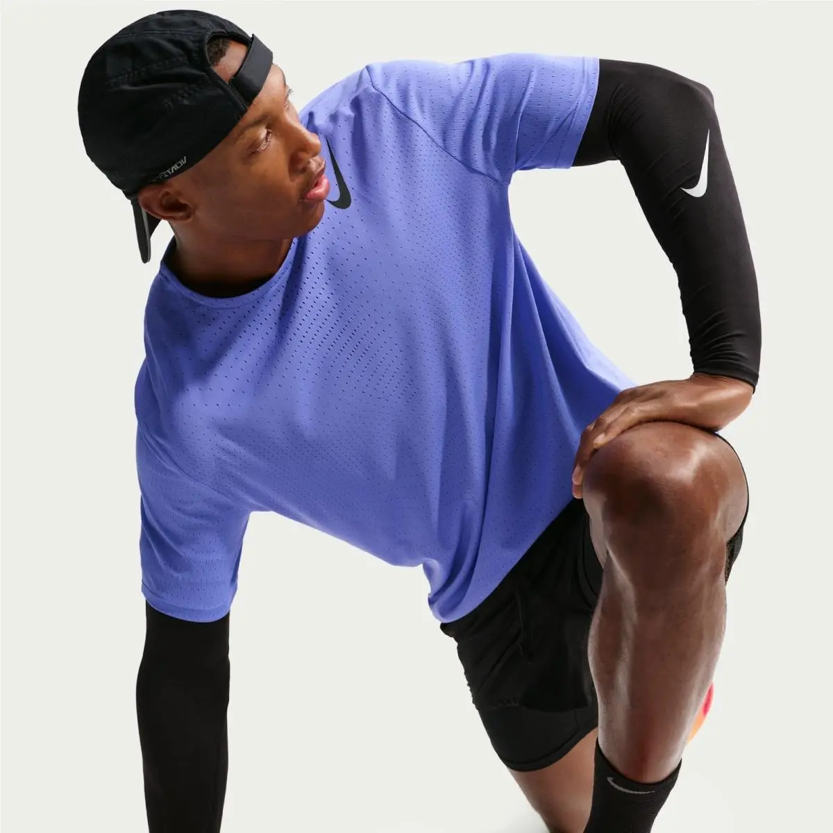Nike clothing - Blue (UPC: 198728741234) 1