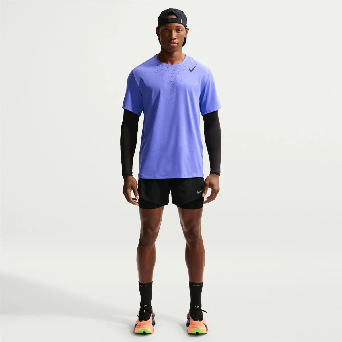 Nike clothing - Blue (UPC: 198728741234) 2