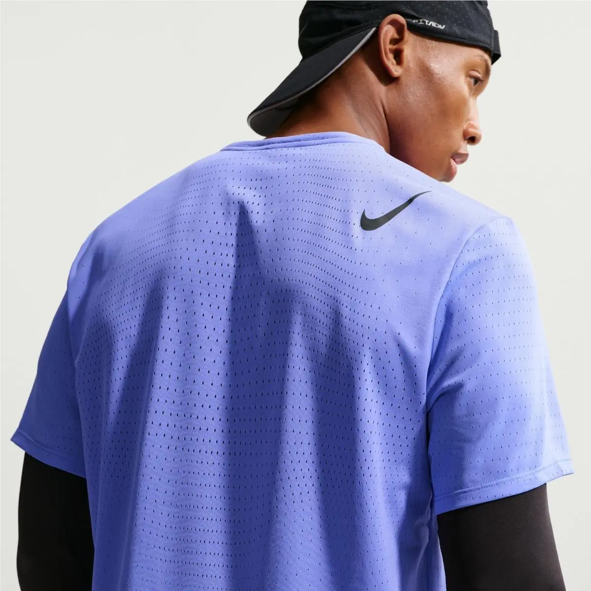 Nike clothing - Blue (UPC: 198728741234) 0