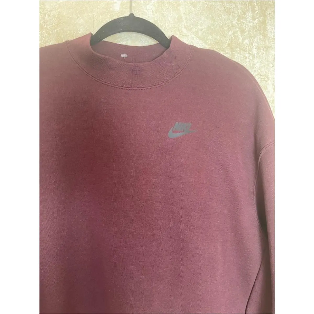 Nike clothing - Burgundy 3