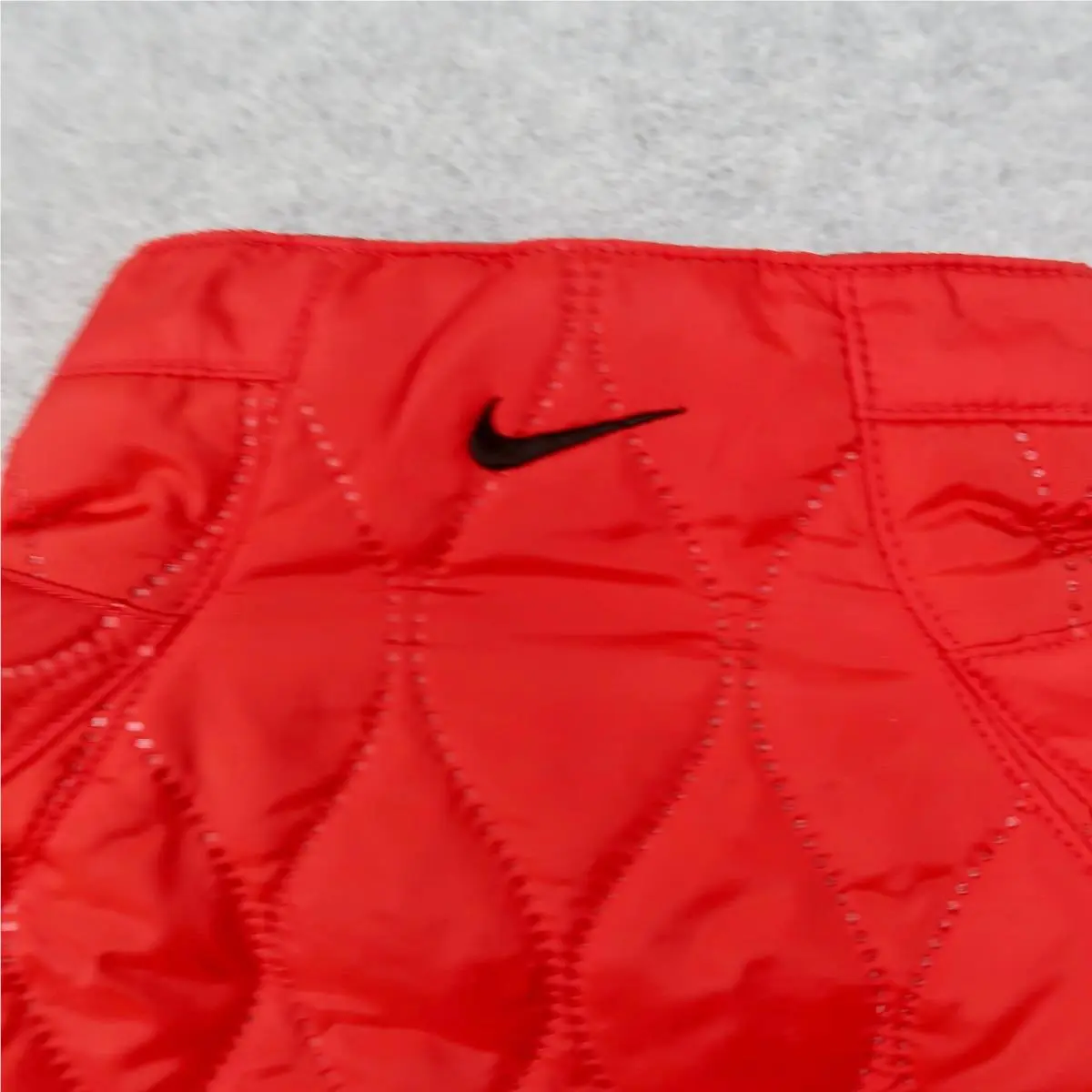 Nike clothing - Red 10