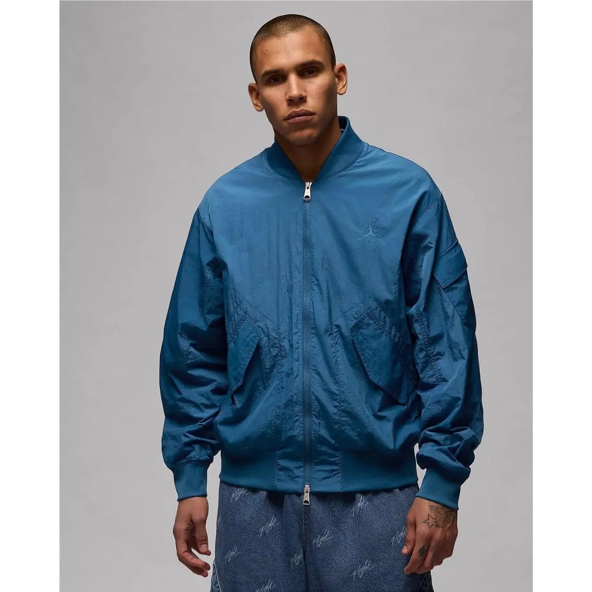 Nike clothing - Blue (UPC: 197594478107) 0