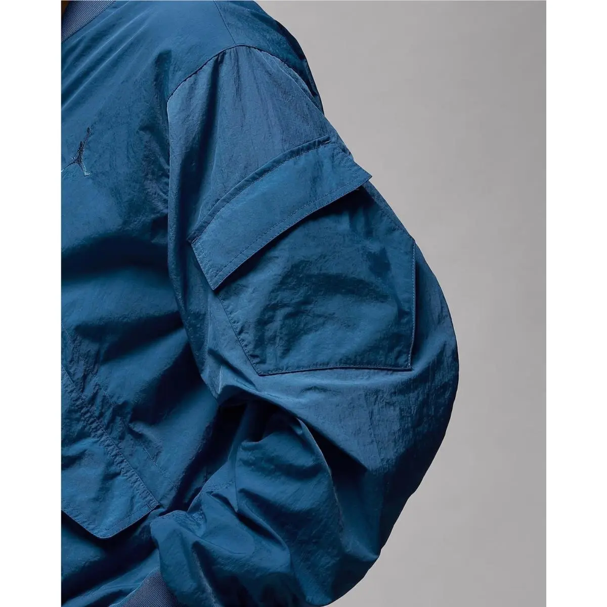 Nike clothing - Blue (UPC: 197594478107) 4