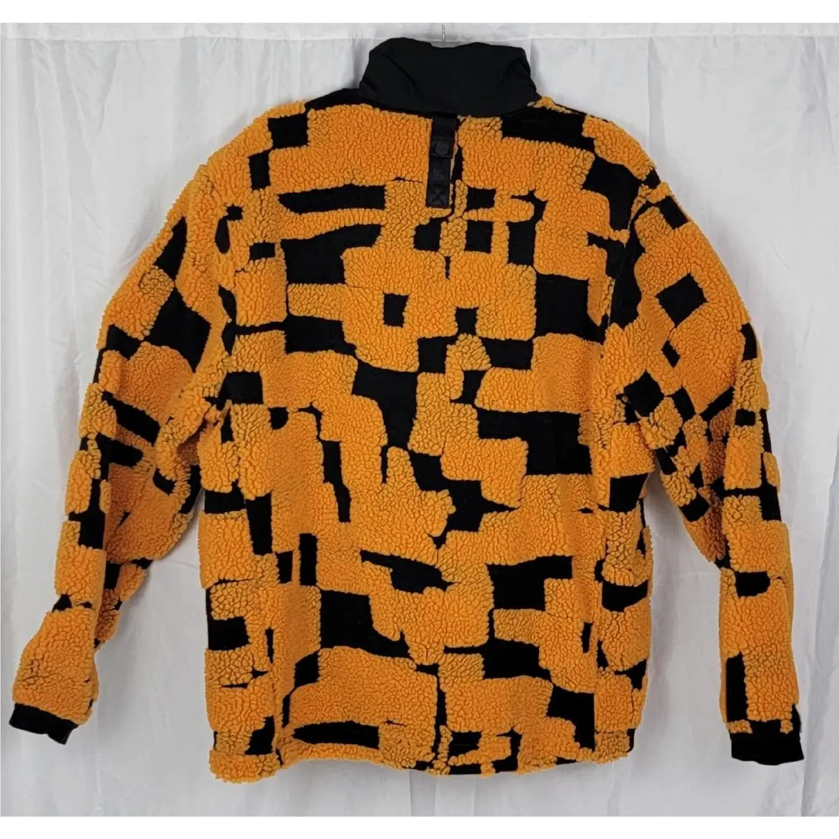 Nike clothing - Therma-FIT Tech - Tech - Orange (UPC: 195242728963) 1