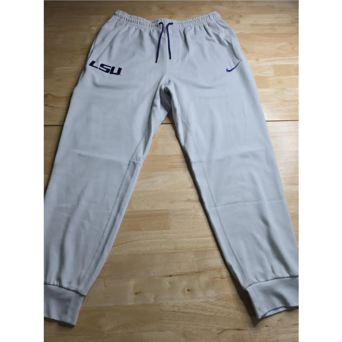Lsu Tigers Team  Sweatpants Lt. Grey Pockets Mens Large IH9918-025 by Nike