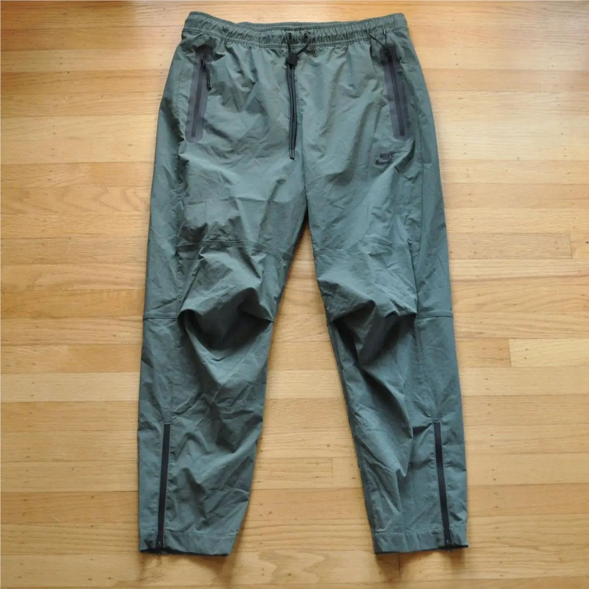 Nike Tech Woven Tapered Stretch Pants Vintage Green HM8241-338 Men’s Size L