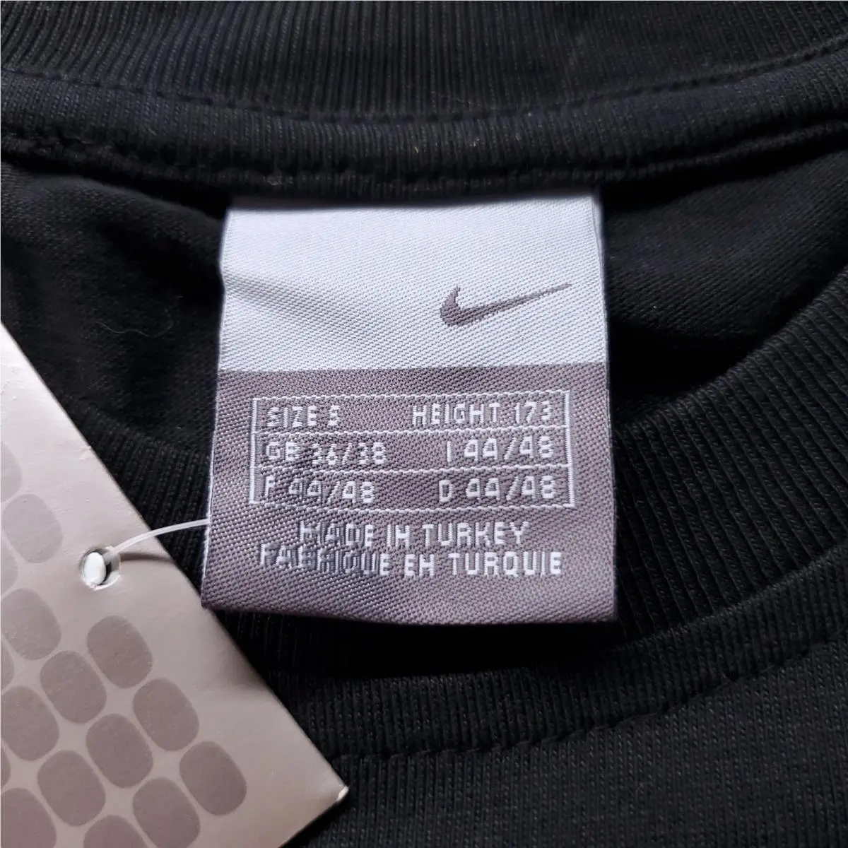Nike clothing - Black 4