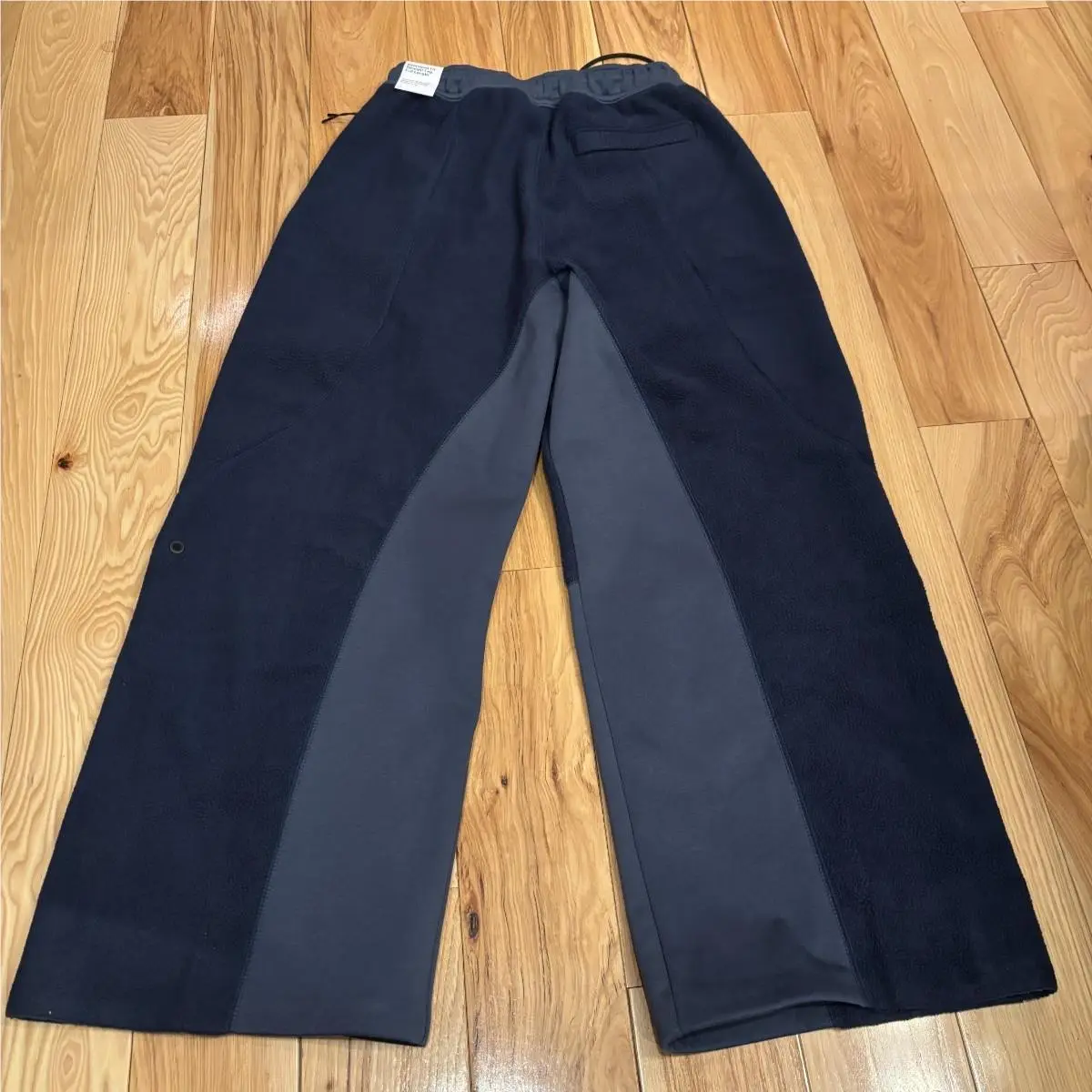 Nike clothing - Thunder Blue (UPC: 198484447500) 0