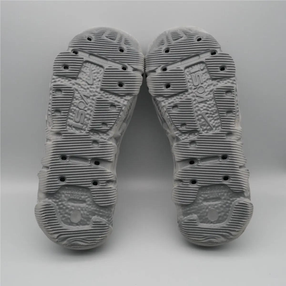 Nike shoes - Gray 4