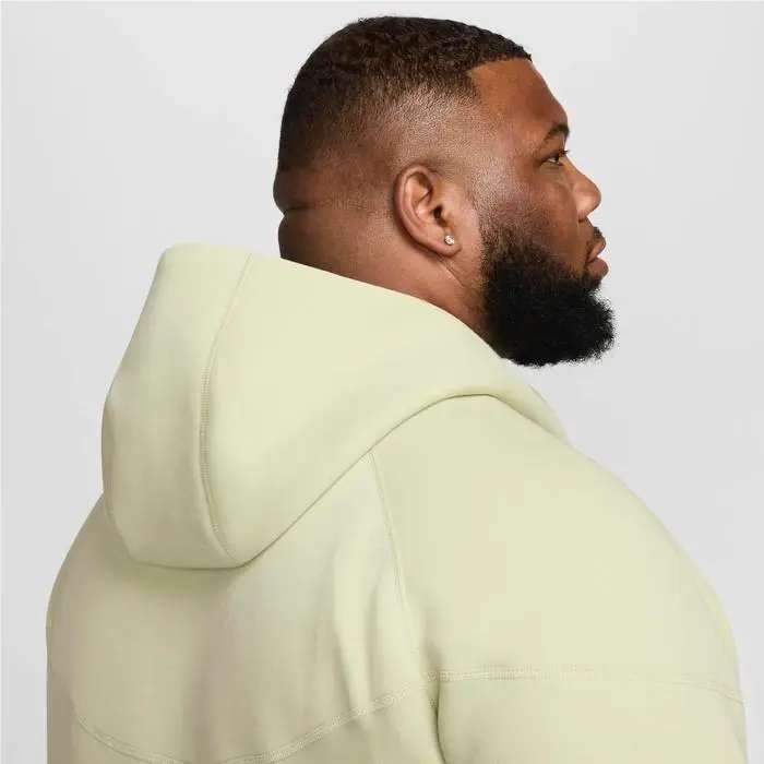 Nike clothing - Green (UPC: 197597276250) 7