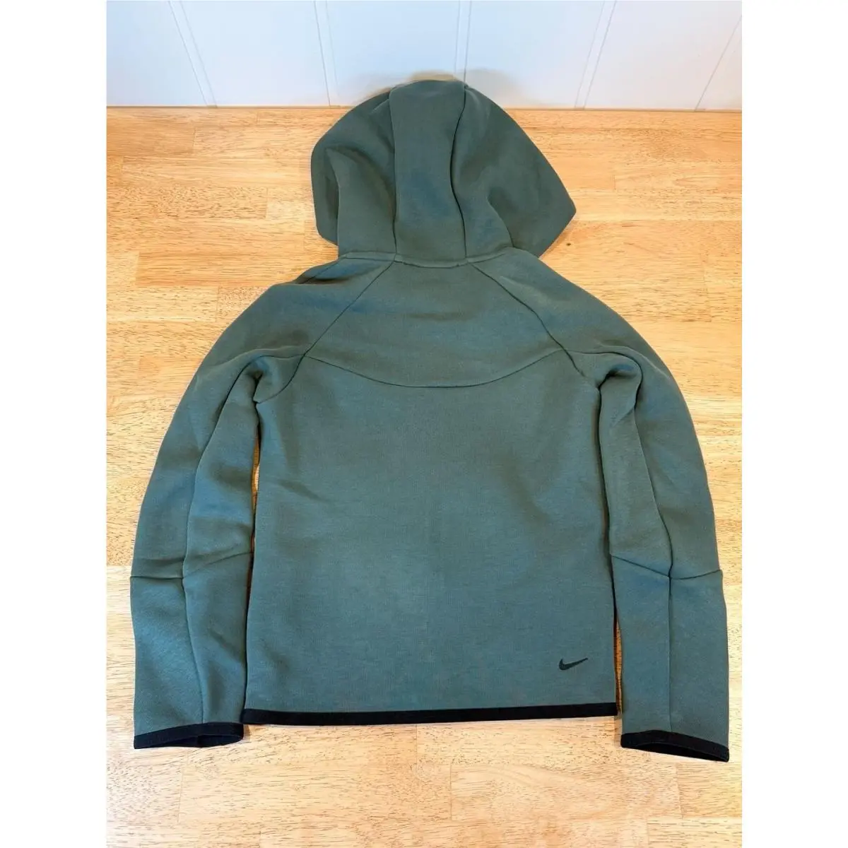 Nike clothing - Green 3