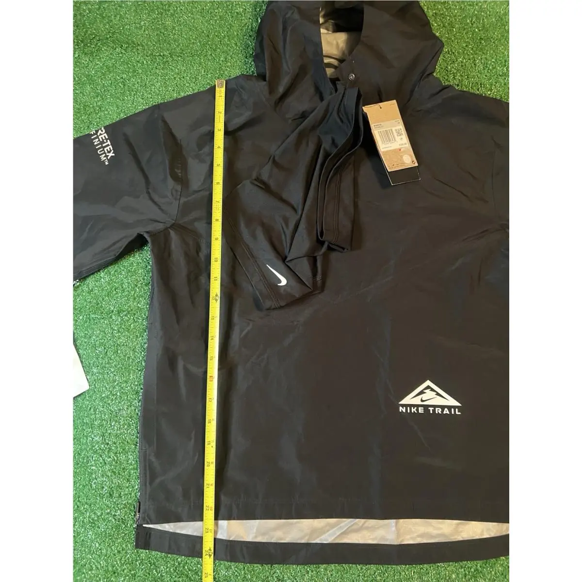 Nike clothing - DM7565-010 - DM7565-010 - Black / Dark Smoke Grey / Black / White (UPC: 0195245208493) 2