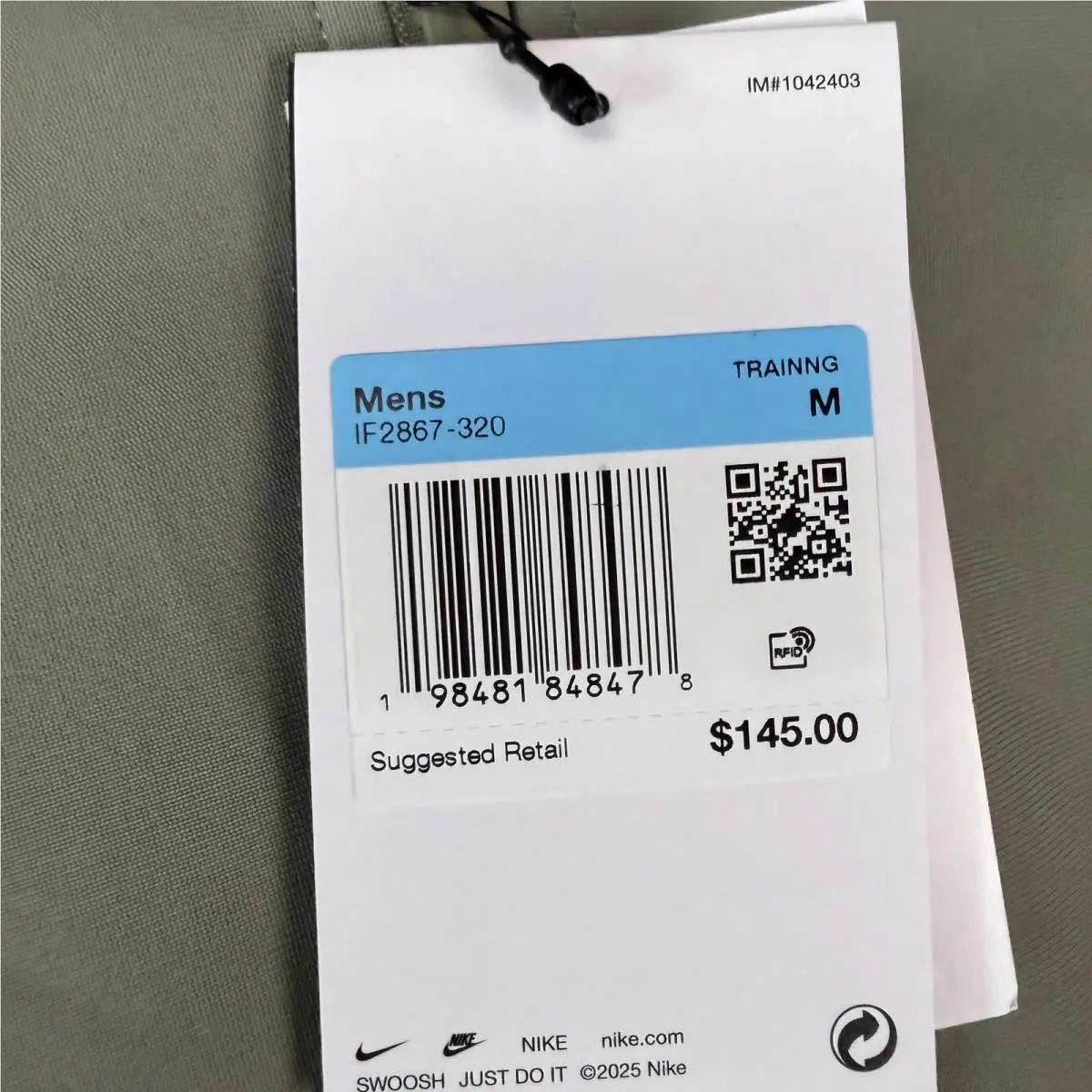 Nike clothing - Green 1