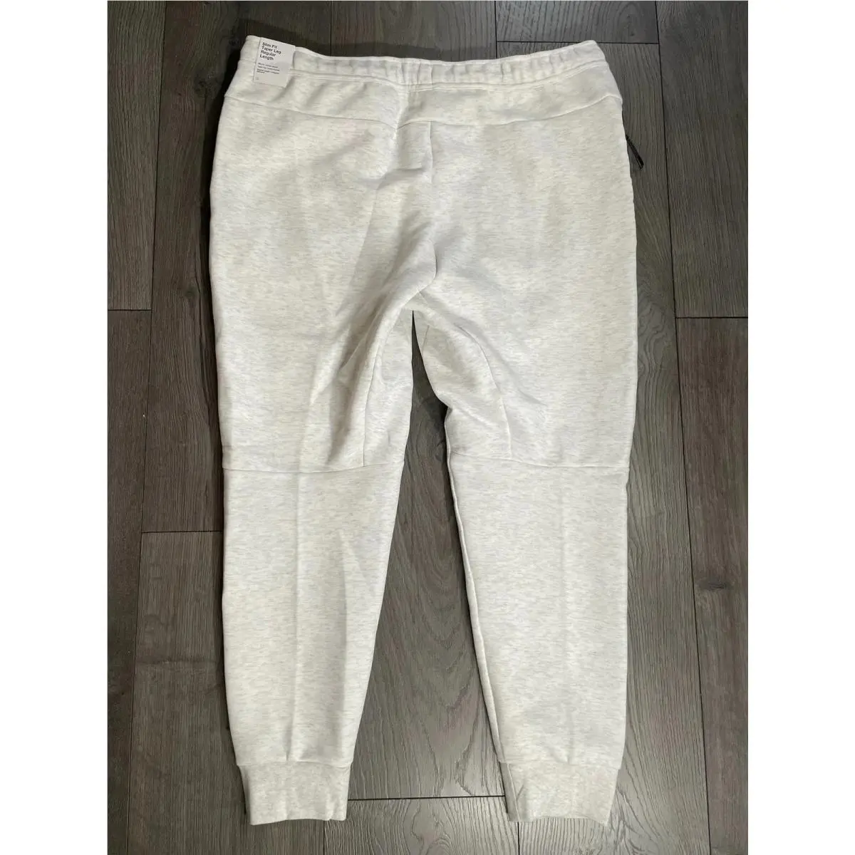 Nike clothing - Gray (UPC: 197602890204) 1