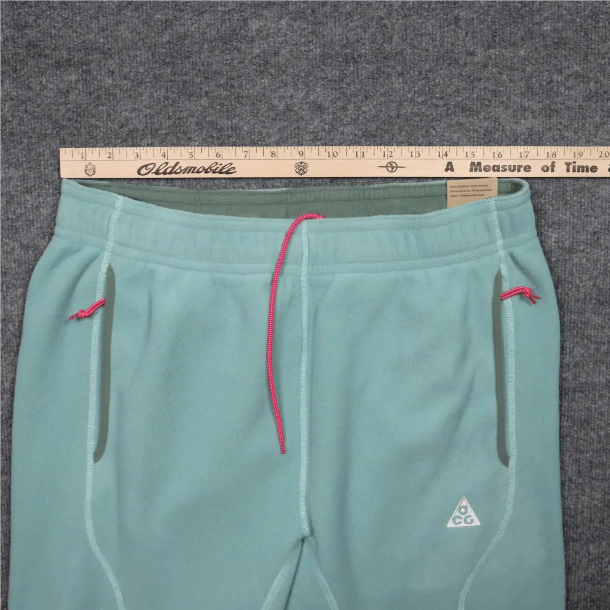Nike clothing - Green 10