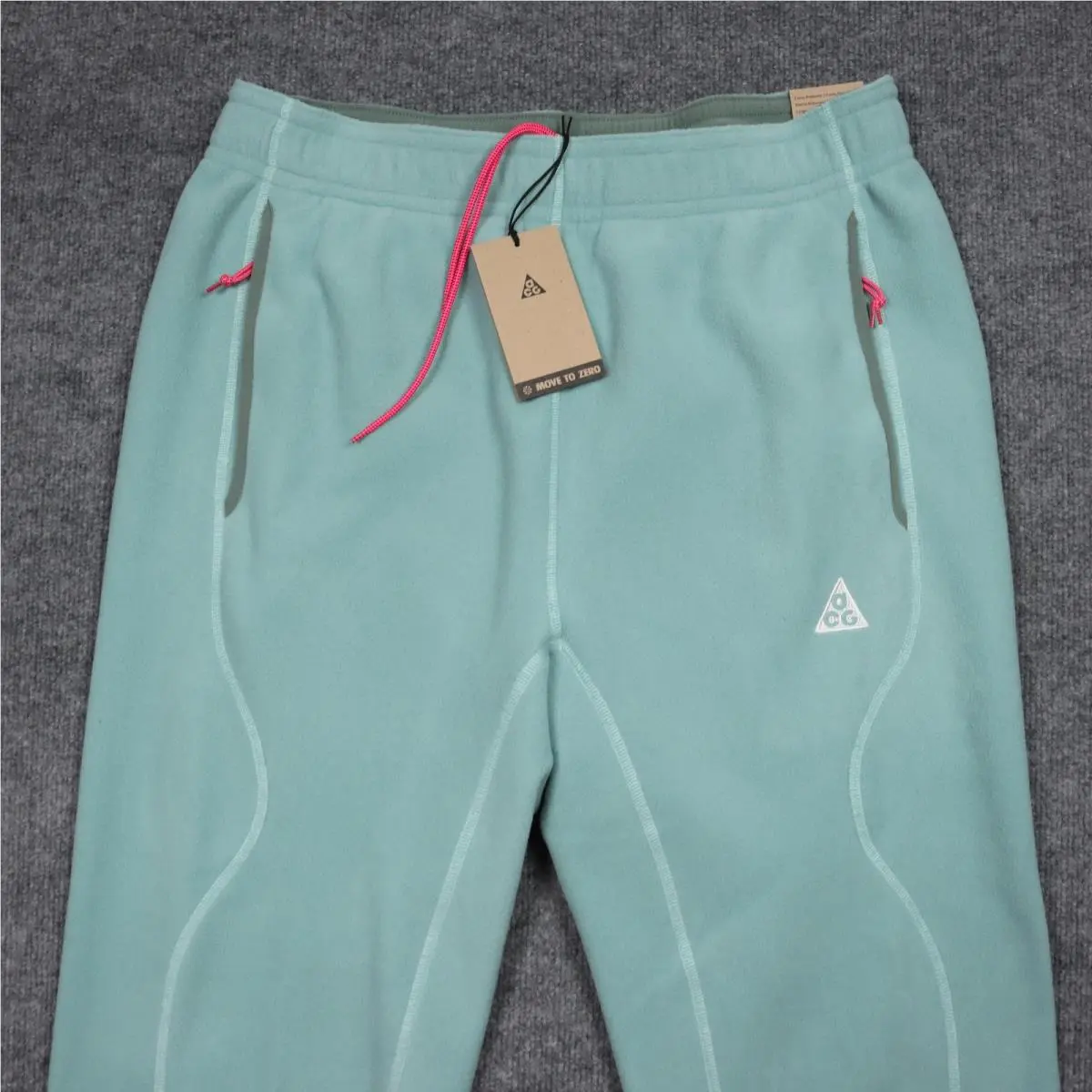 Nike clothing - Green 1