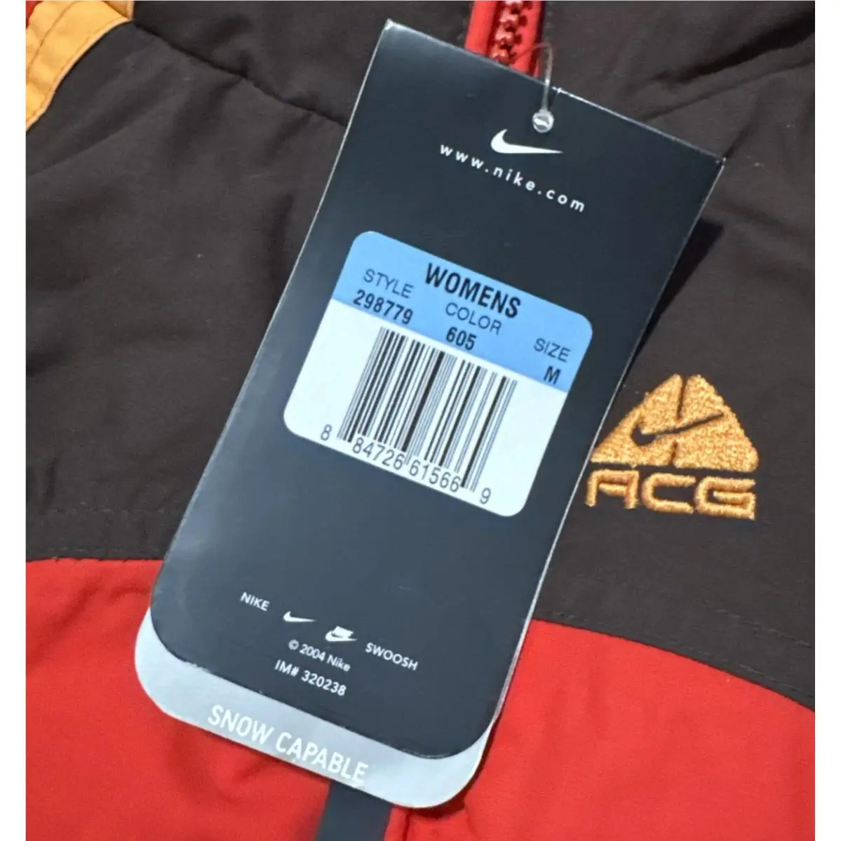 Nike clothing - Red 2