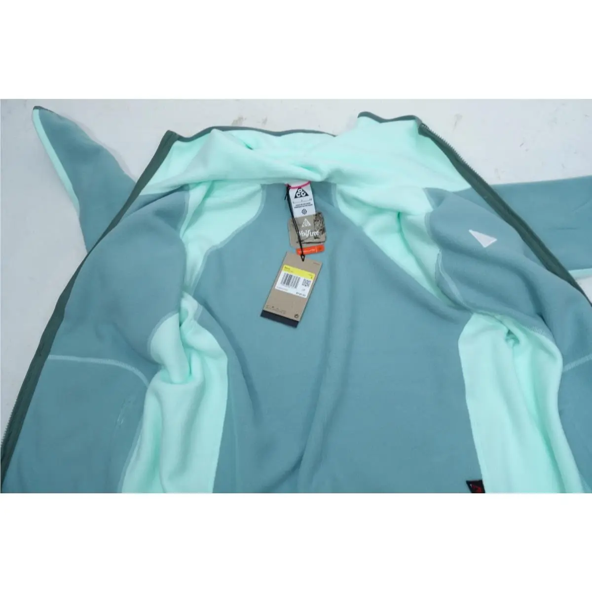 Nike clothing - Green 14