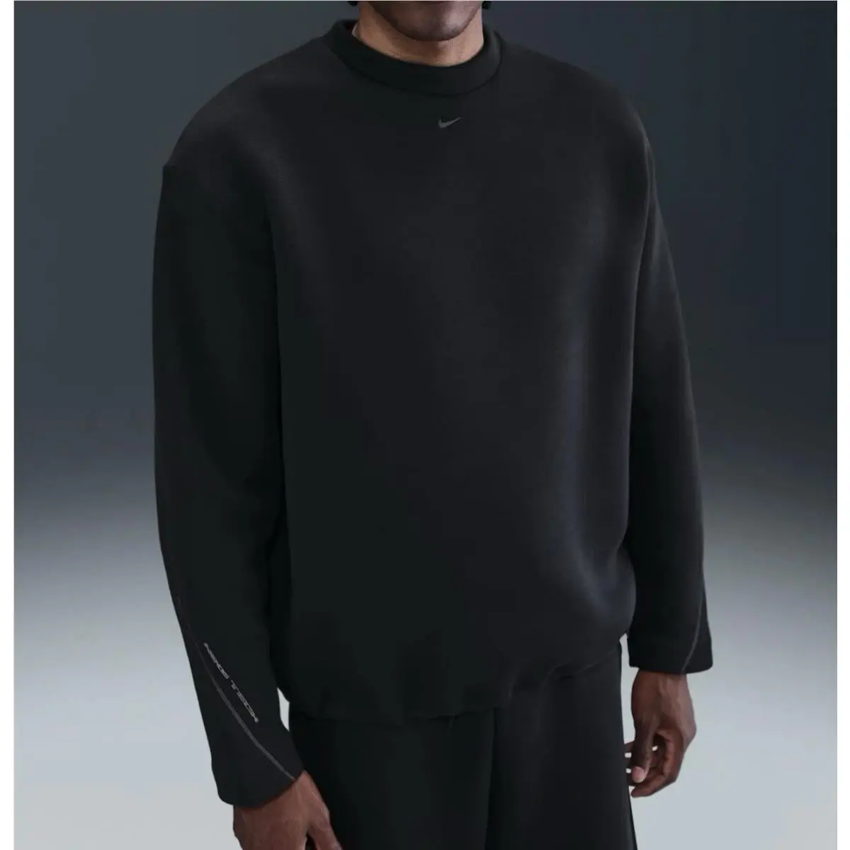 Tech Men`s Sz Xl Fleece Loose Fit Crew Sweatshirt Black HV6537-010 by Nike