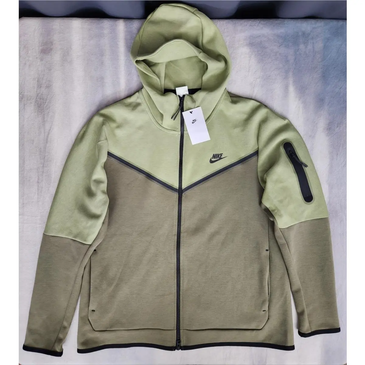 Tech Fleece Alligator Green Full Zip Hoodie Jacket CU4489-334 Men`s XL by Nike