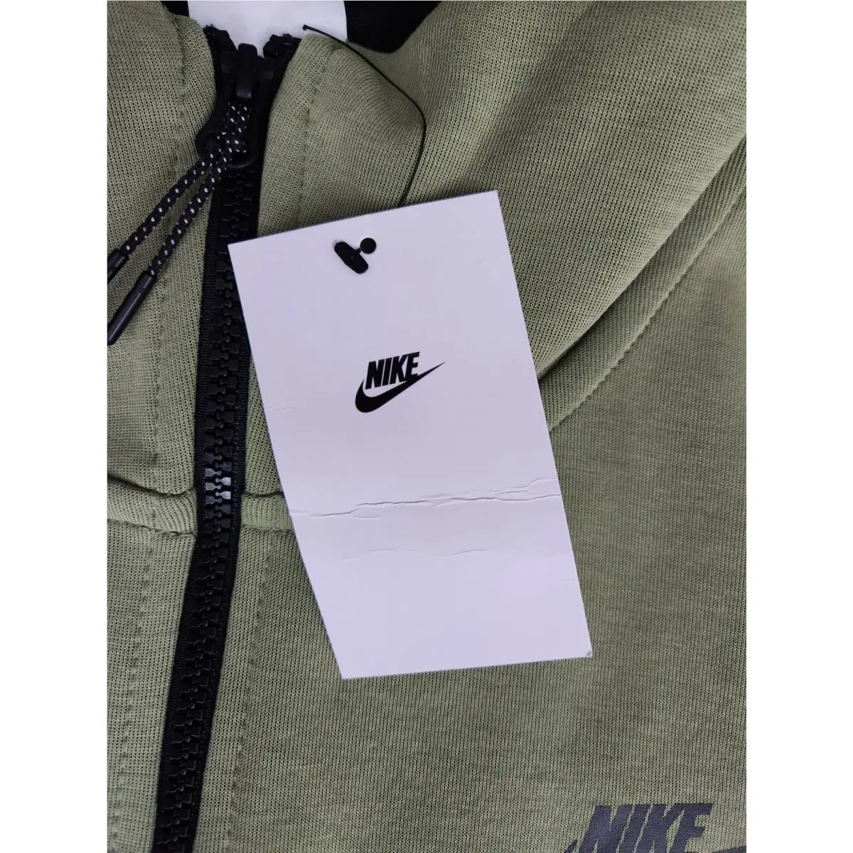Nike clothing - Green 3