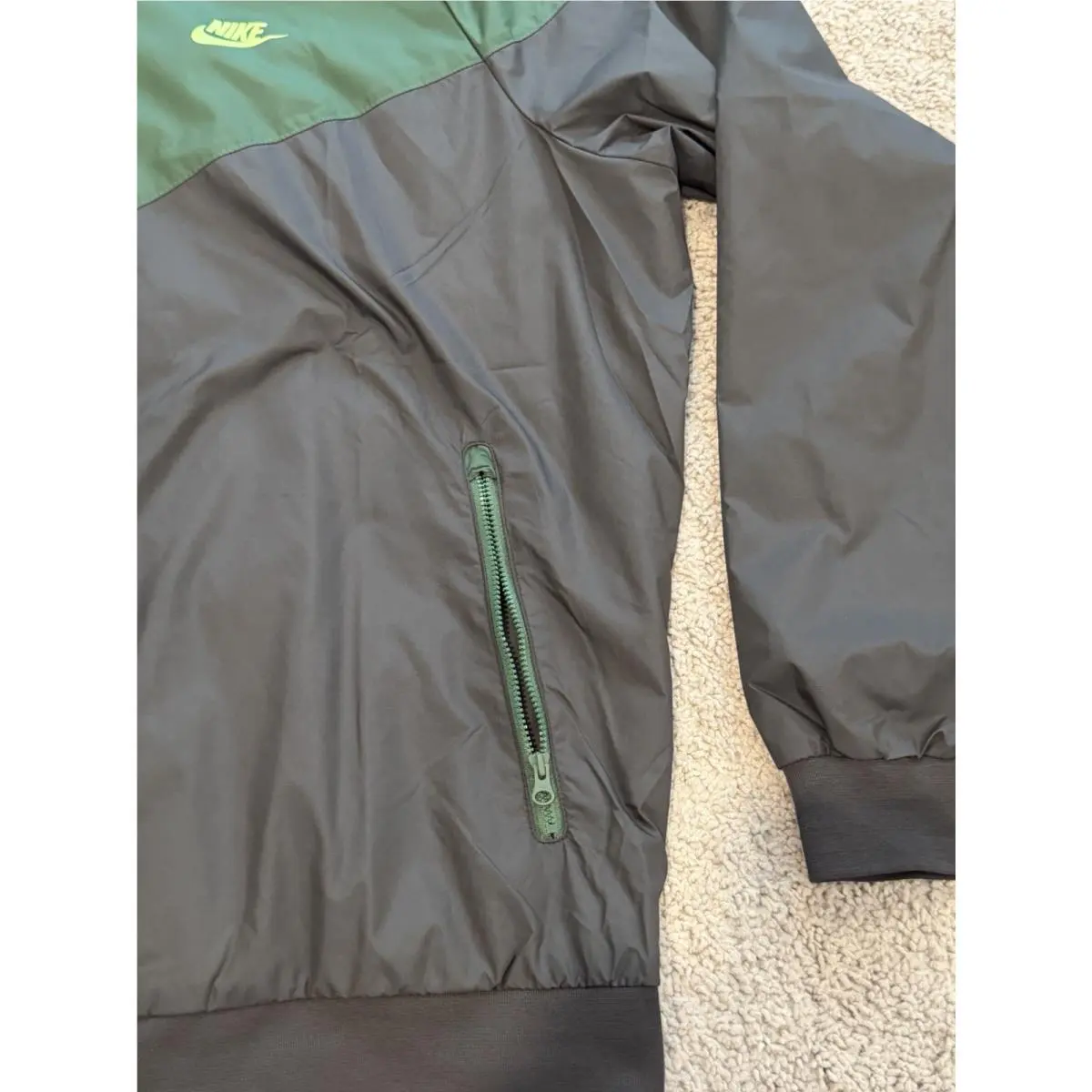 Nike clothing - 727324019 - 727324019 - Green, Black (UPC: 0197599952183) 1