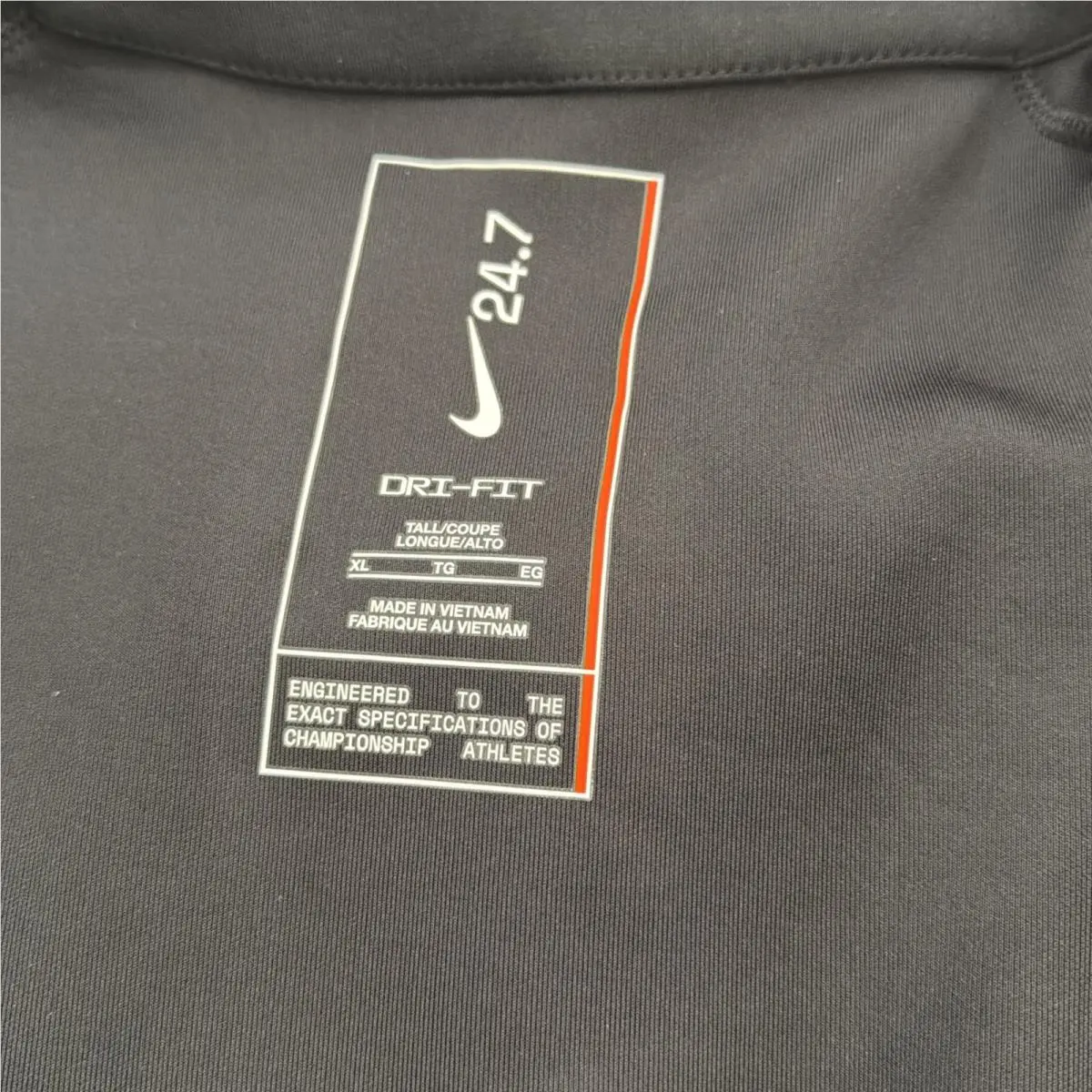 Nike clothing - Nike 24.7 - 010 - Black 6