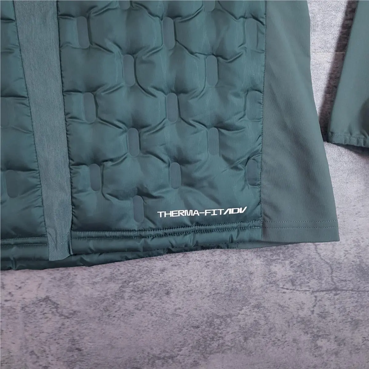 Nike clothing - Nike AeroLoft - AeroLoft - Green 1