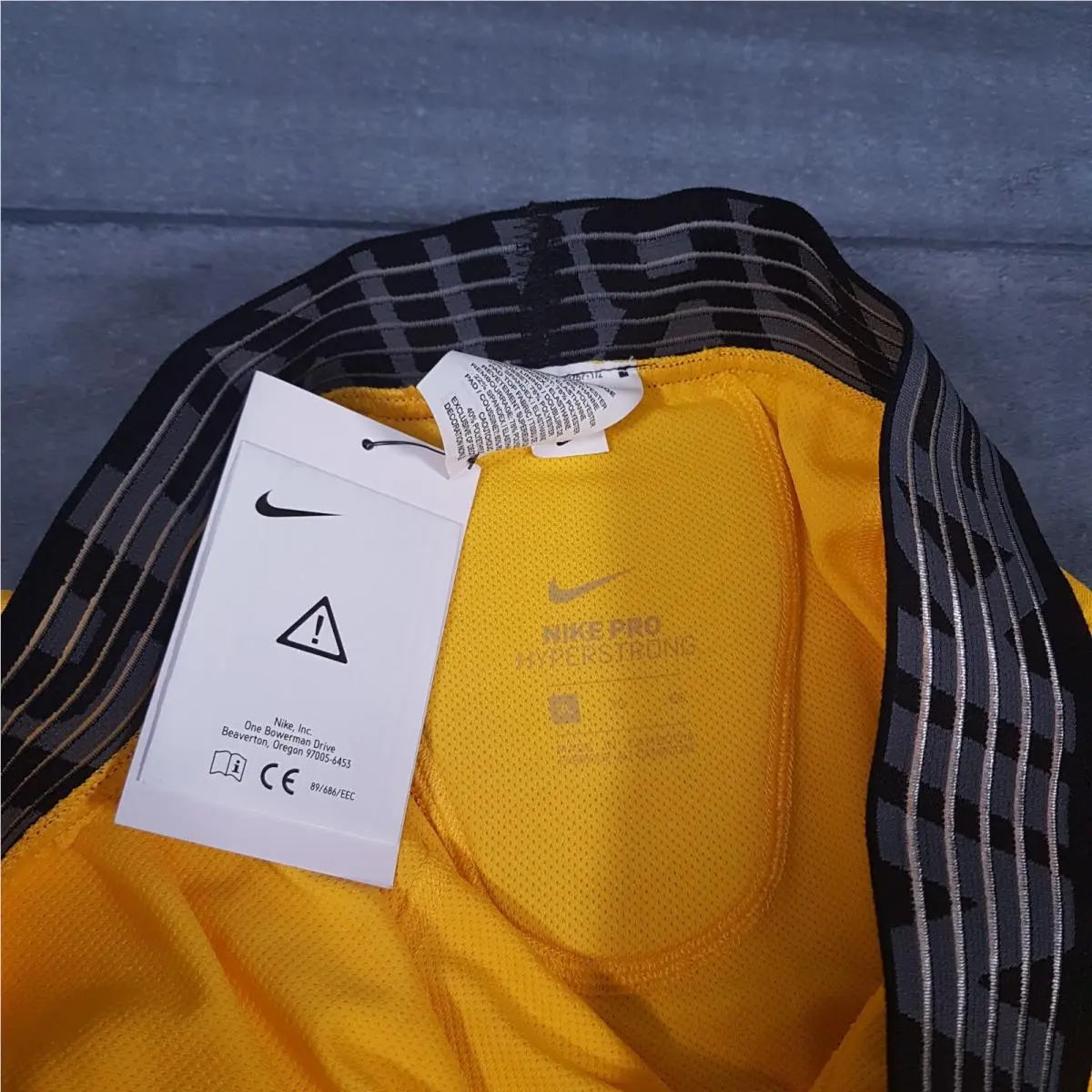 Nike clothing - NIKE Air Jordan Pro Hyperstrong - BQ2722-728 - Yellow 2
