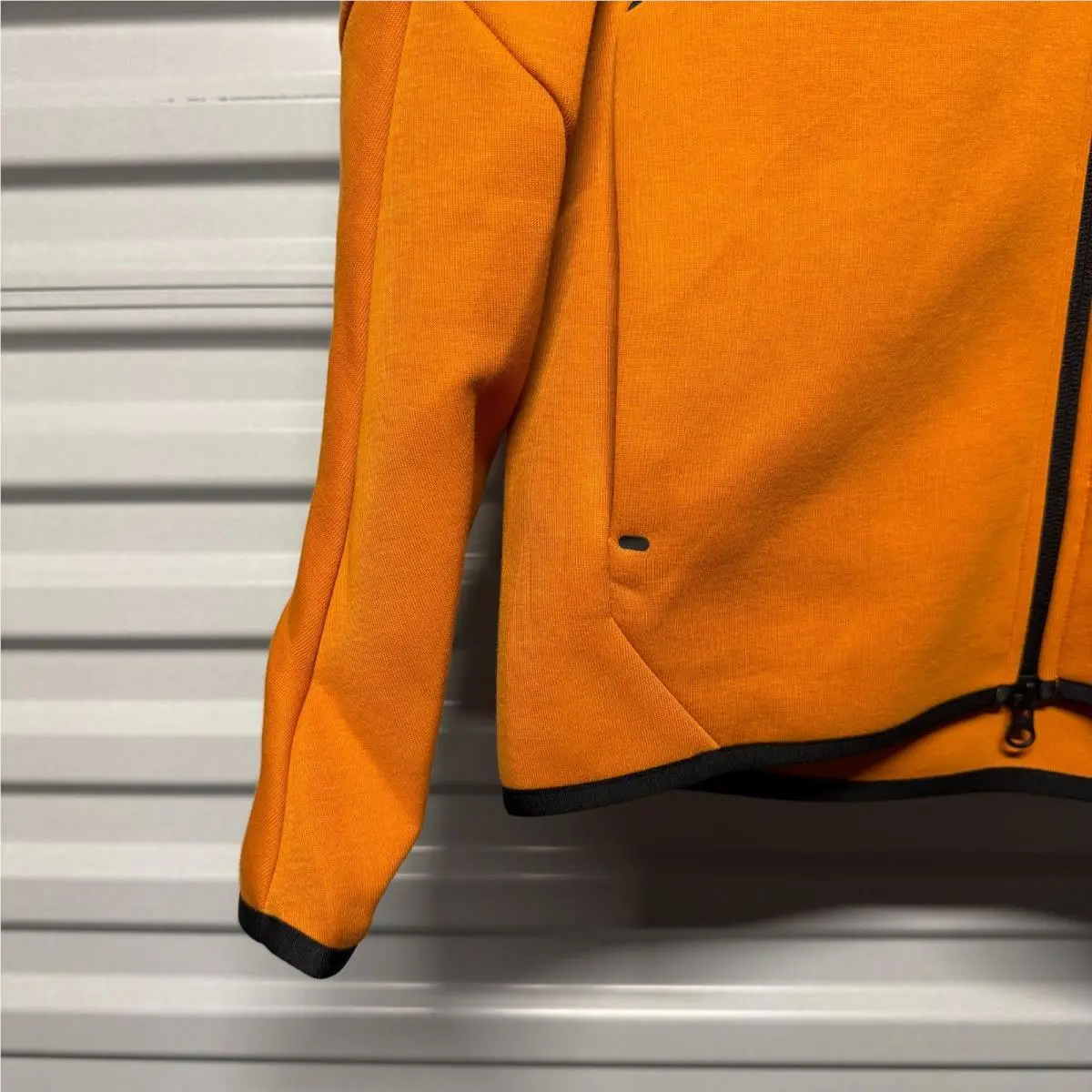 Nike clothing - Orange (UPC: 197863219721) 5