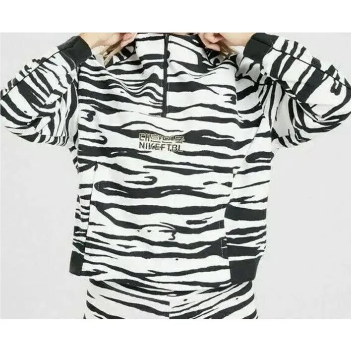 Nike clothing - White | Black (UPC: 193659637465) 8