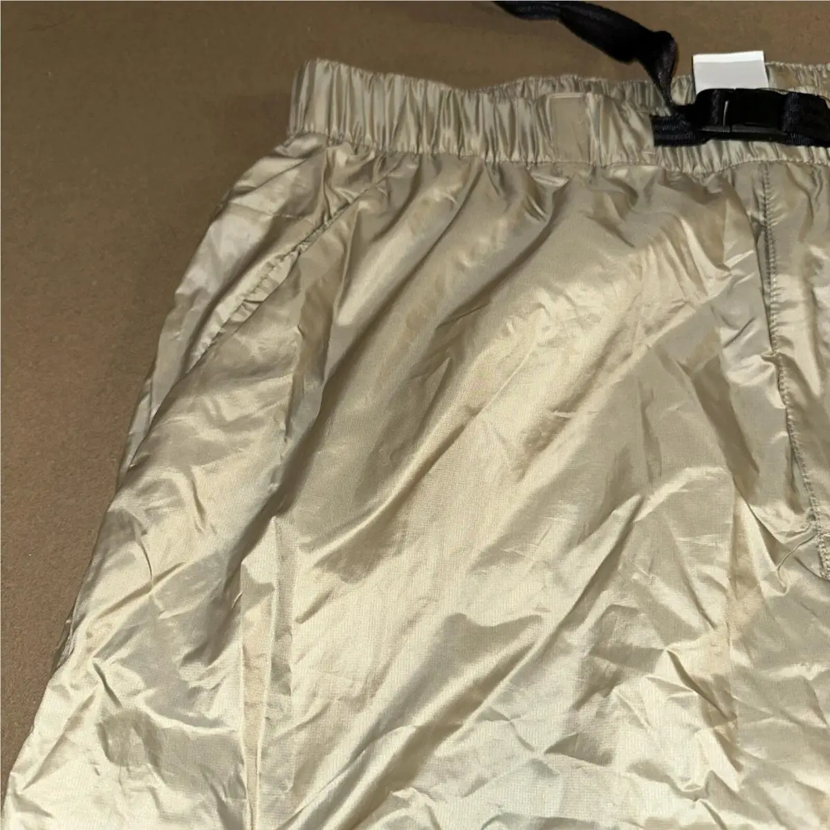Nike clothing - Nike Tech - Tech - FB7911440 - Beige (UPC: 0196609728039) 3