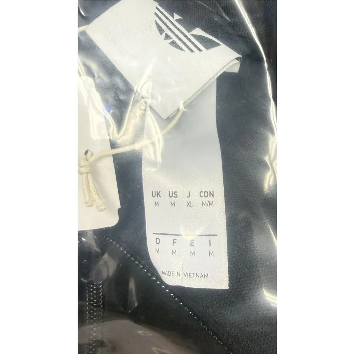 Nike clothing - Black (UPC: 0198323977915) 5