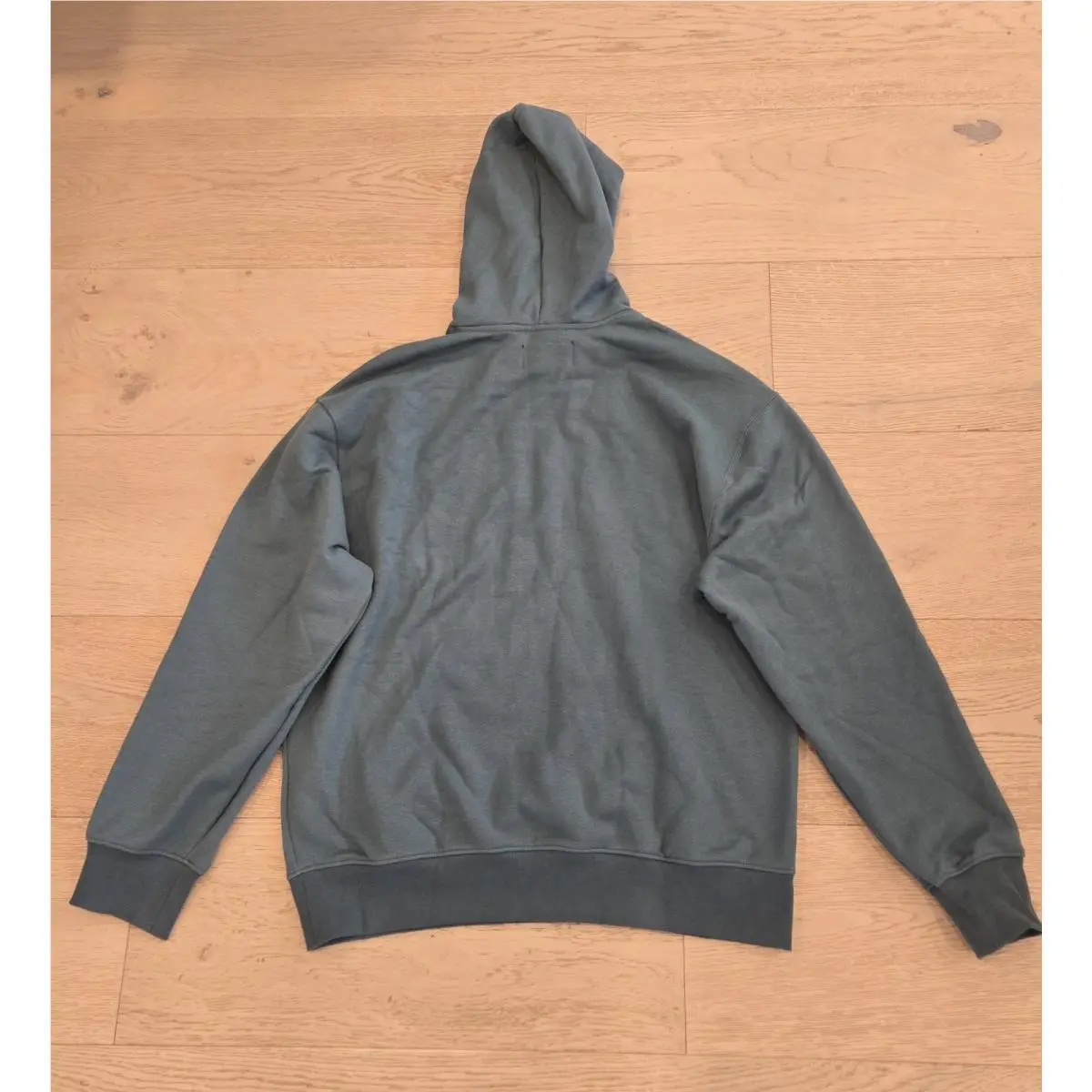 Nike clothing - Green (UPC: 0198727892098) 2