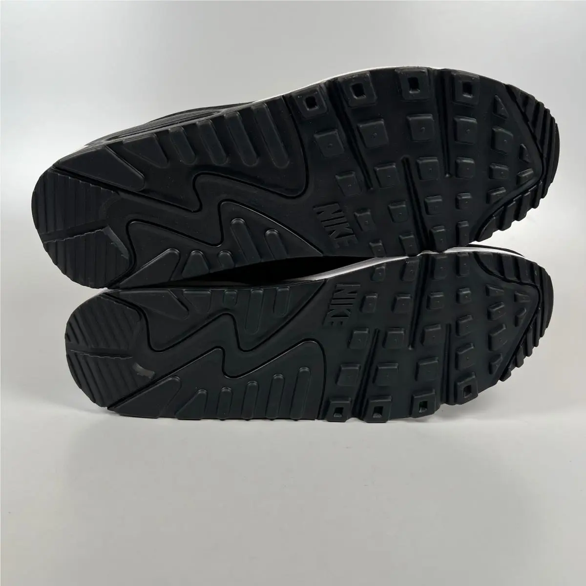 Nike shoes - Air Max 90 Iron Grey White Dark Smoke Grey - Gray 4