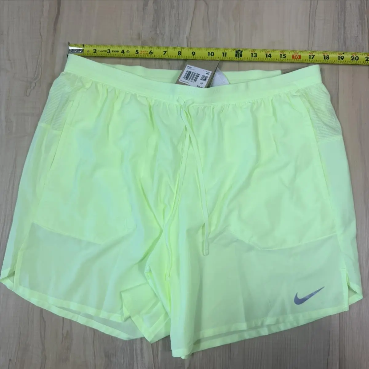 Nike clothing - Nike Dri-Fit - Green 3