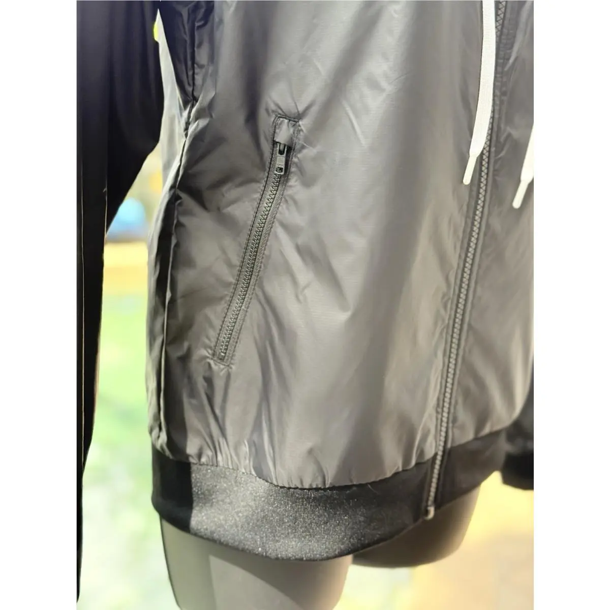 Nike clothing - Black 4