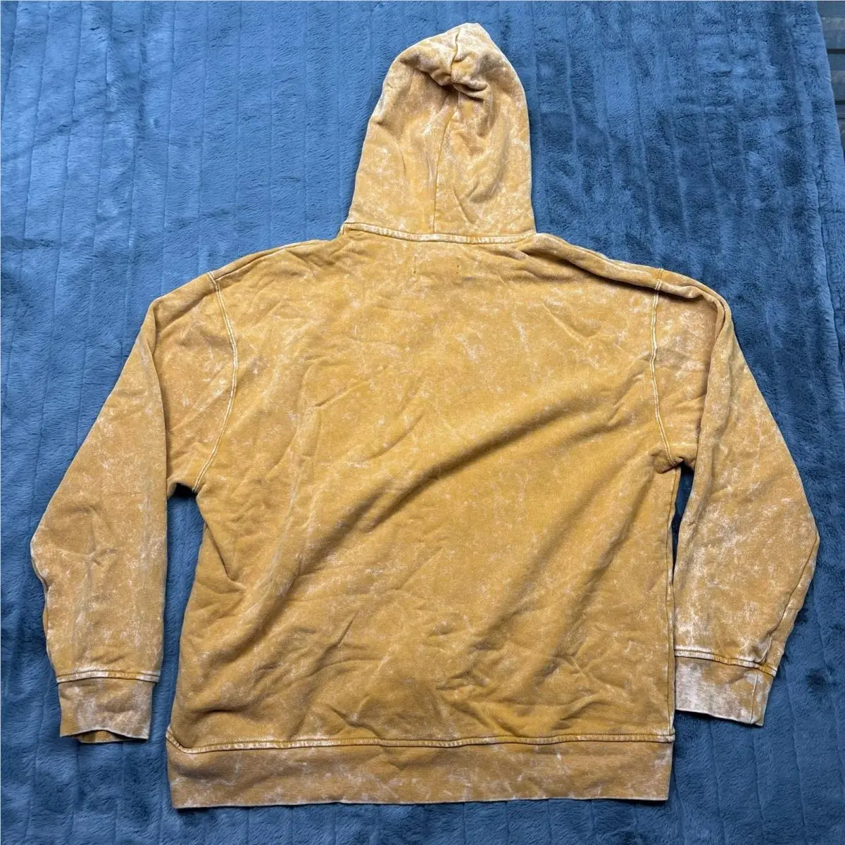 Nike clothing - Gold 6
