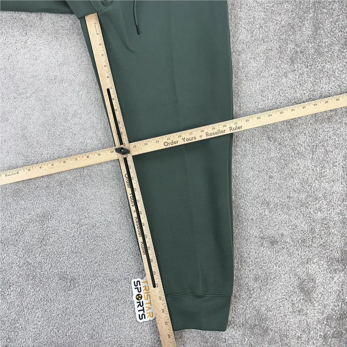Nike clothing - Green 9