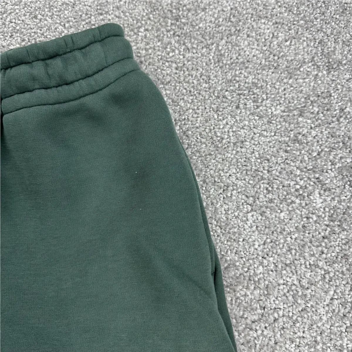 Nike clothing - Green 2