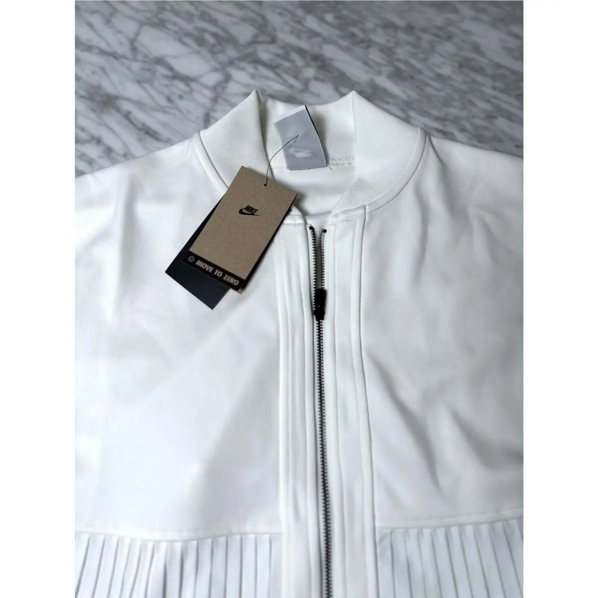 Nike clothing - White (UPC: 198487093216) 12
