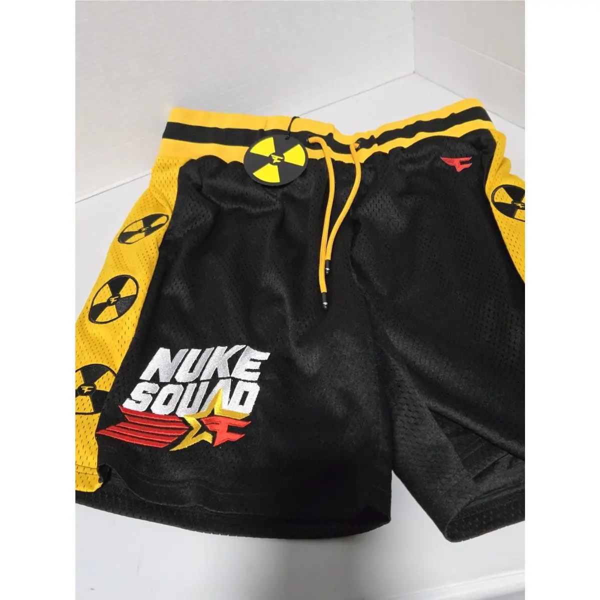 Nike Faze Clan Nuke Squad Basketball Shorts Sz L Mens Size Large Black Yellow