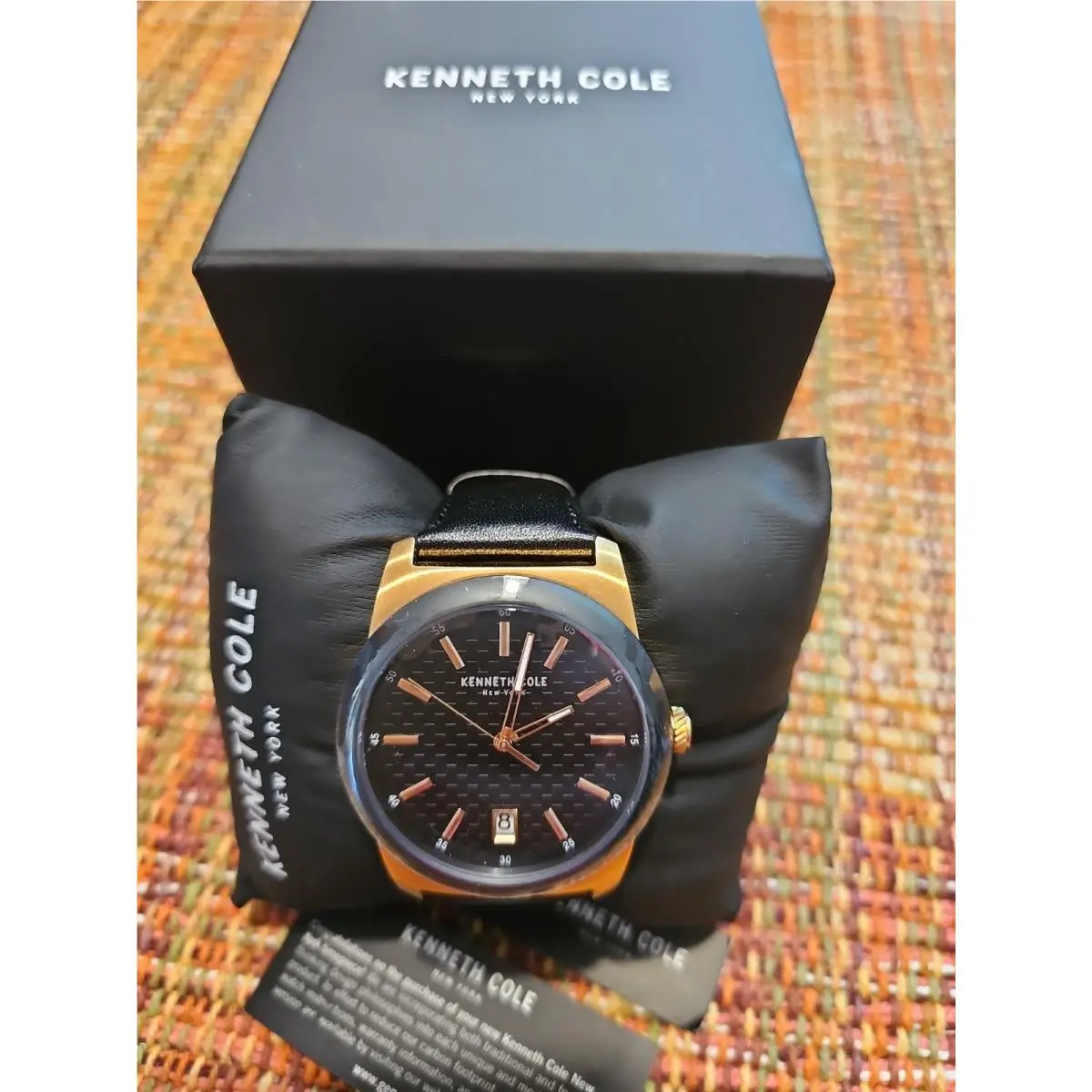Kenneth Cole Black Dial Gold Case Black Leather Men`s Watch Tags Box