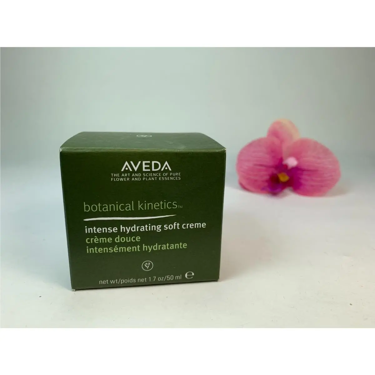 Botanical Kinetics Intense Hydrating Soft Crème 1.7oz / 50ml by Aveda