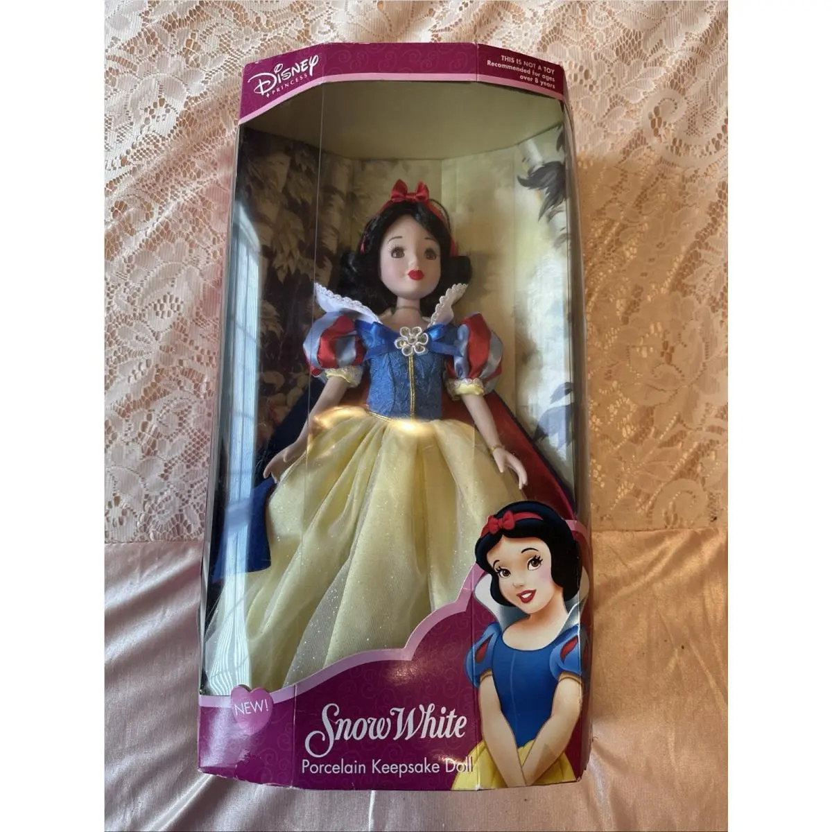 2002 Disney Princess Snow White 14 Porcelain Brass Key Doll Keepsake Coa Box