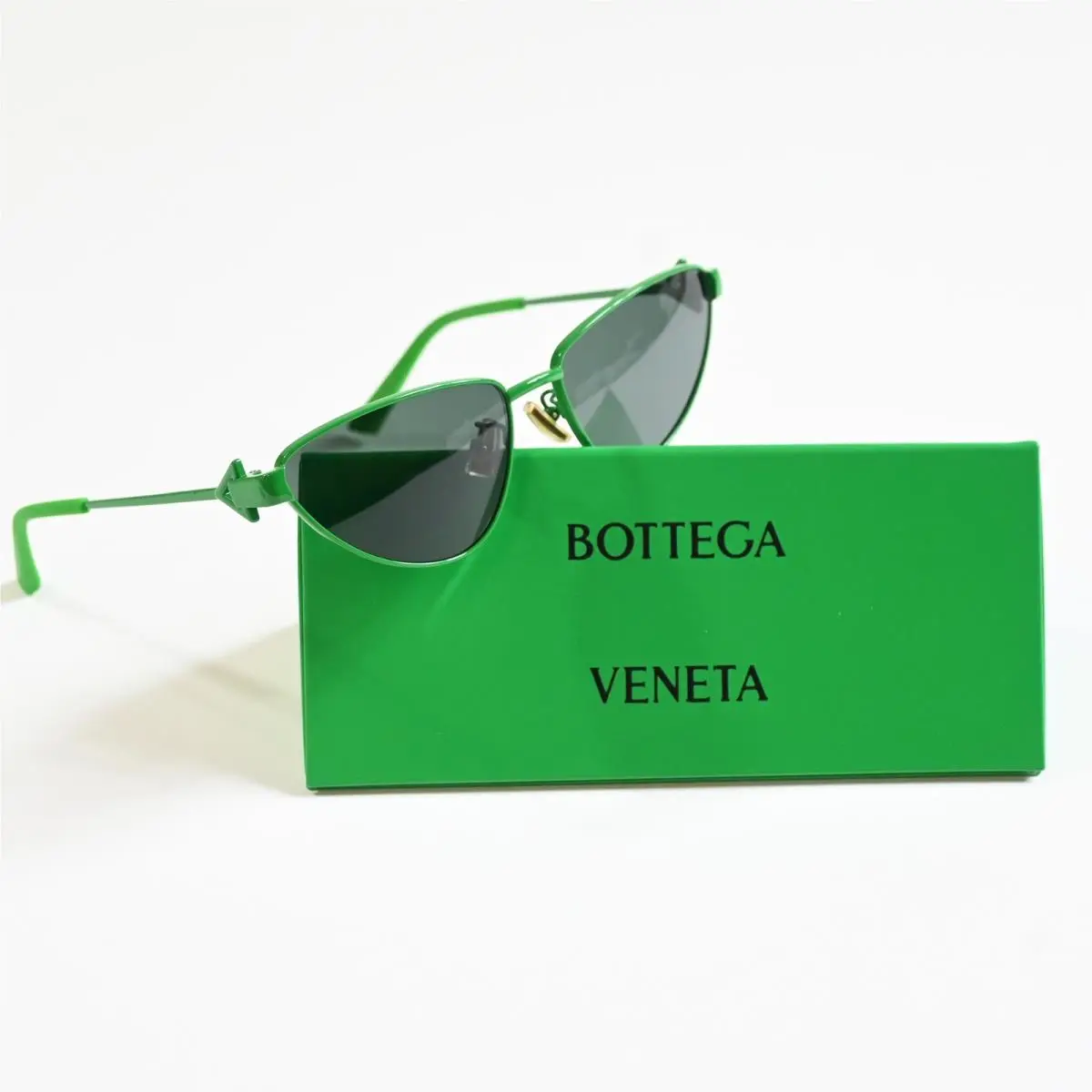 Bottega BV1186S 004 Womens Sunglasses Lime/black 59mm by Bottega Veneta