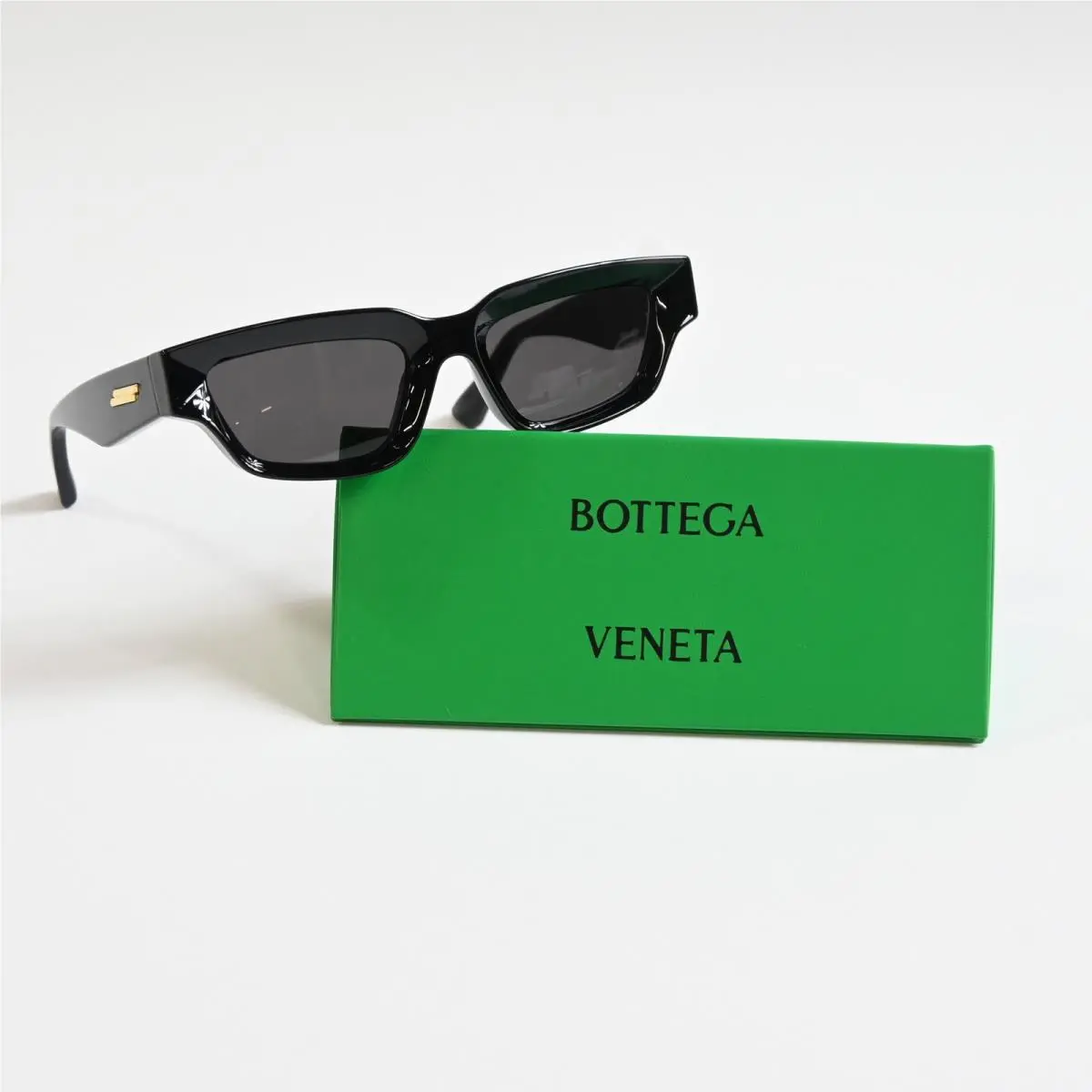 Bottega BV1250S 001 Unisex Sunglasses Black/gold 53mm by Bottega Veneta