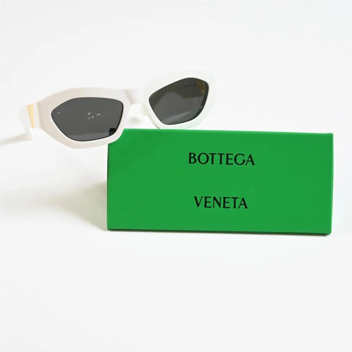 Bottega BV1221S 004 Womens Sunglasses White/gold 54mm by Bottega Veneta