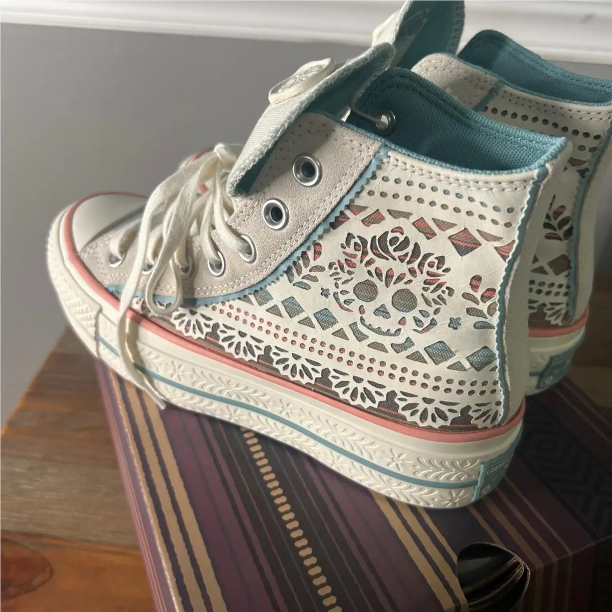 Converse shoes - Converse CTAS Lift Hi - CTAS Lift - Beige 0