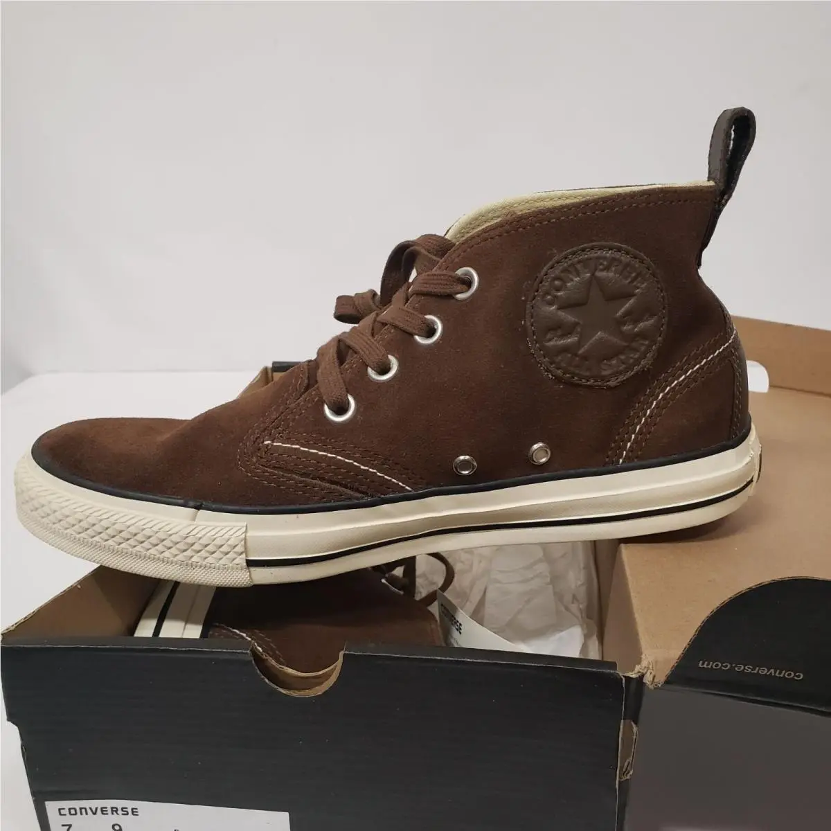 Converse shoes - Brown 2